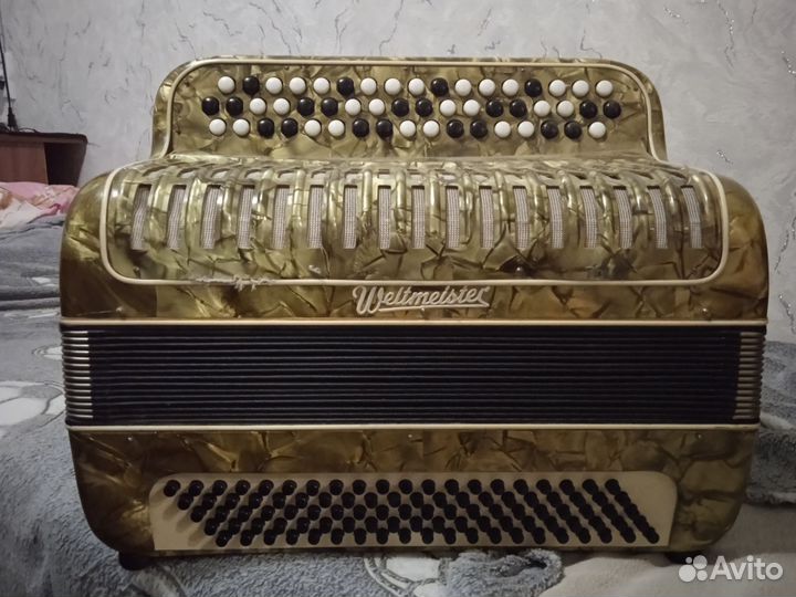 Продам Баян немецкий