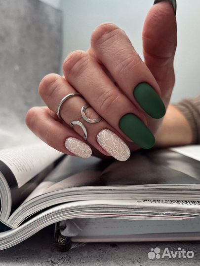 Маникюр / педикюр в Девяткино / Мурино