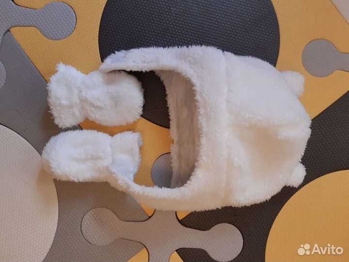 Шапка, рукавицы ручной работы carters пакетом