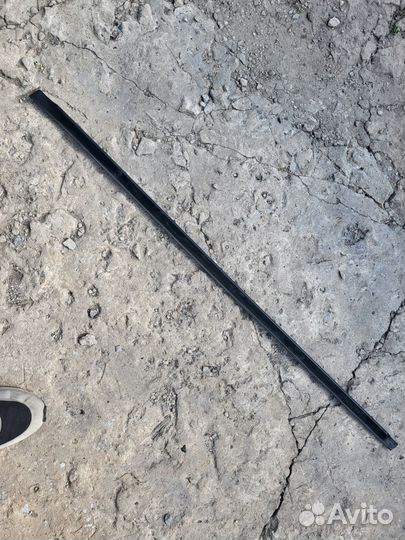 09-17 w212 Мерседес накладка двери передней левой