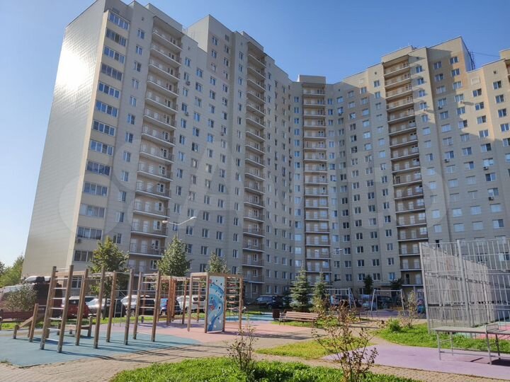 3-к. квартира, 88 м², 1/18 эт.