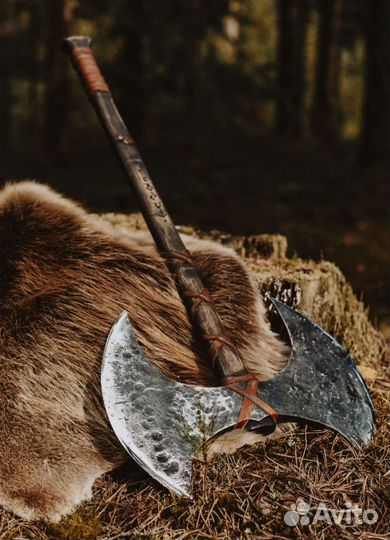 Топор Перуна кованый двусторонний