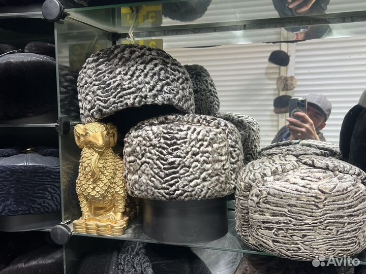 Каракулевые ушанки папахи