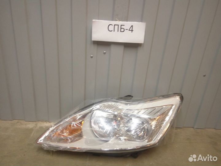 Фара левая Ford Focus 2 2004-2011