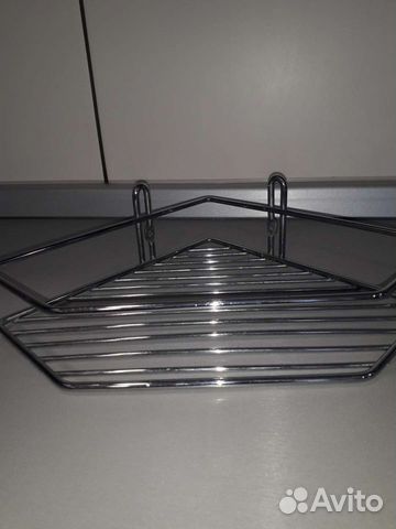 Полка металлическая ванную