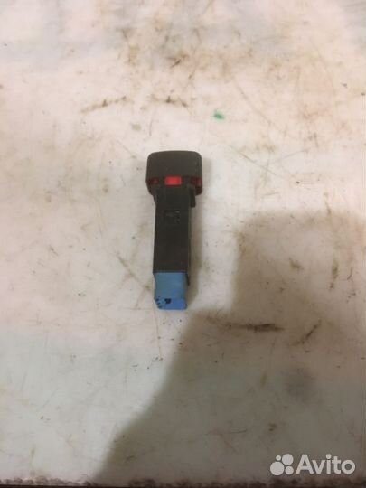 Кнопка аварийной сигнализации Chery Fora (A21)