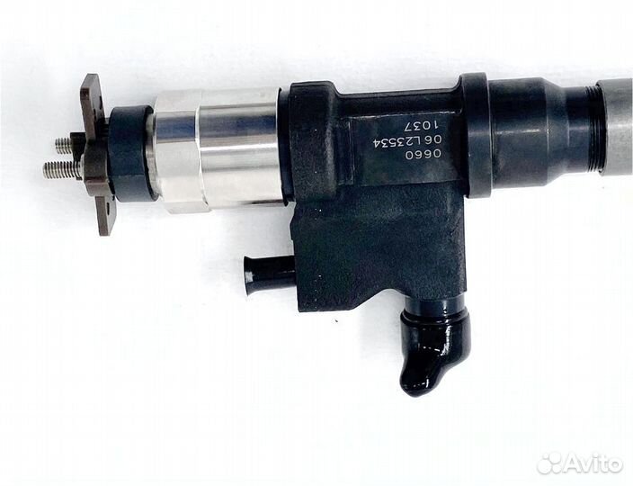 Форсунка топливная 095000-5471 Аналог China