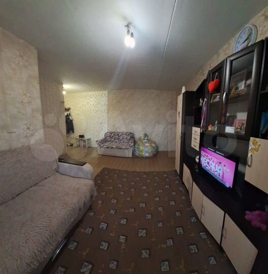 3-к. квартира, 56 м², 5/5 эт.