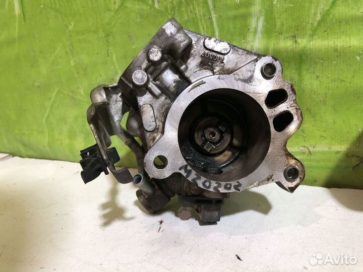 Насос вакуумный, масляный Mazda CX-5 2,5 PYY1