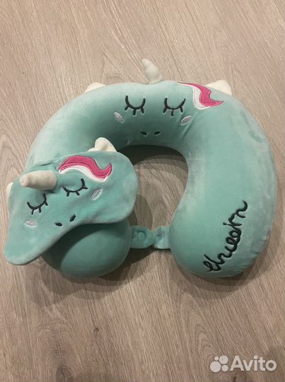 Подушка для путешествий