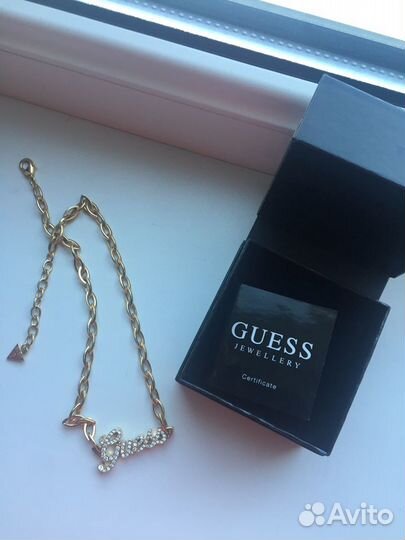 Оригинальная бижутерия Guess