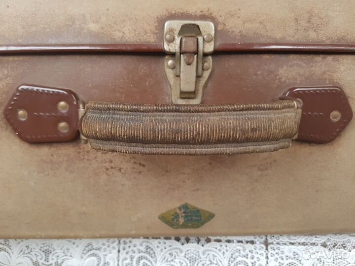 Чемодан довоенный