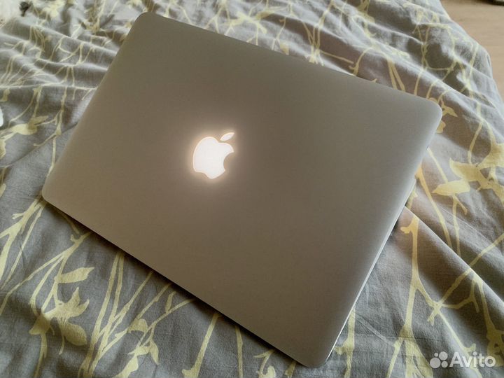 Apple MacBook Air 13 128SSD