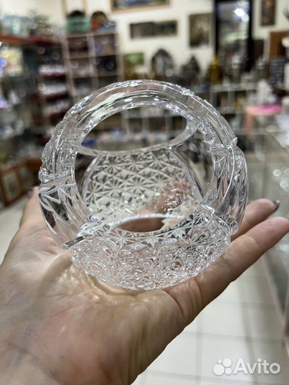 Конфетница хрустальная корзинка