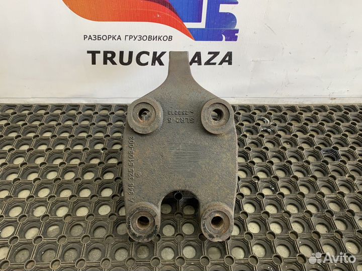 A9483255109 Кронштейн реактивной тяги