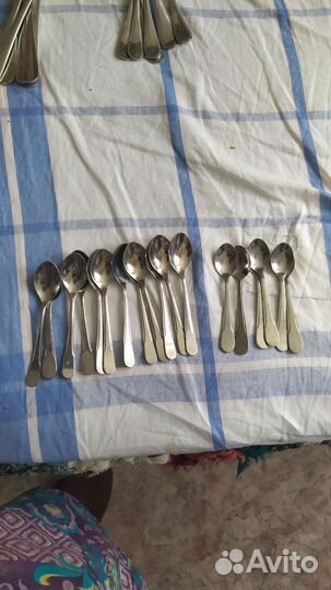 Кухонные ножи и вилки