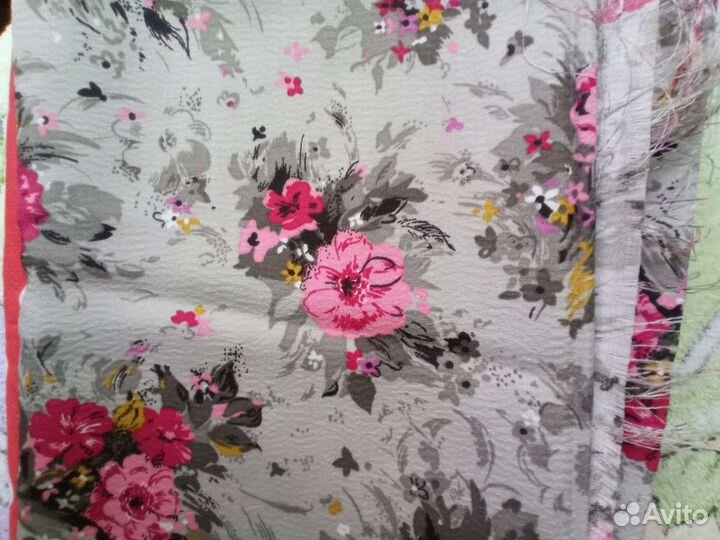 Отрезы тканей новые СССР