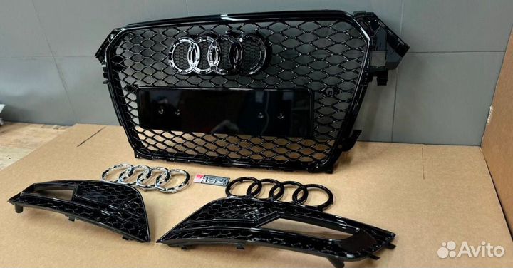 Решетка радиатора вставки Audi A4 B8 рестайлинг