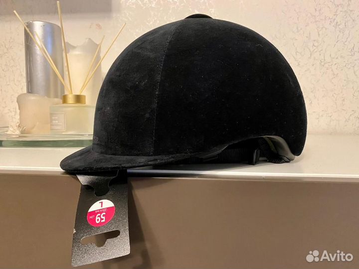 Шлем для конного спорта