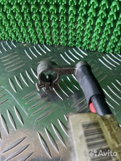 Клемма аккумулятора плюс Volkswagen Passat B6