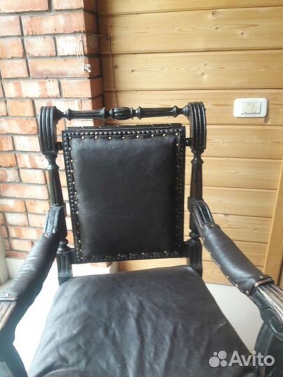 Кресло старинное антикварное
