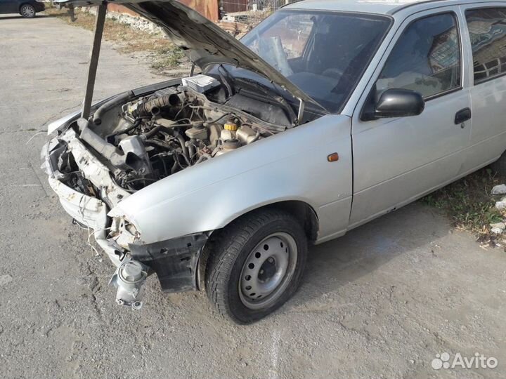 Продаю на Daewoo Nexia 150 кузов панель