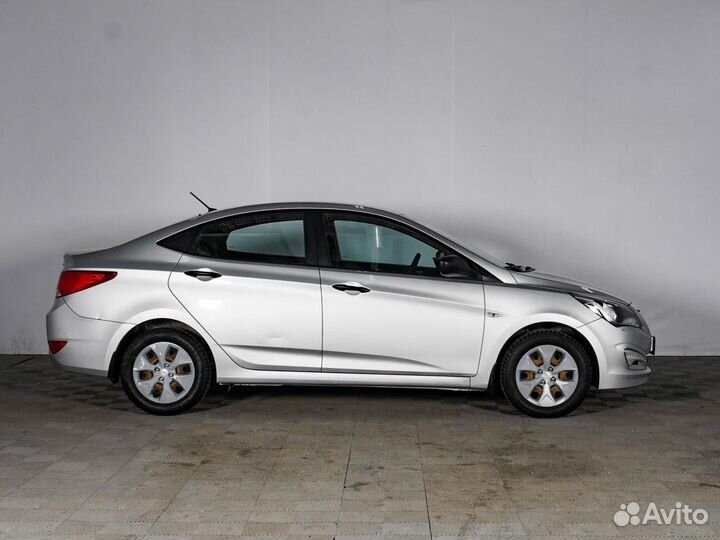 Hyundai Solaris 1.4 AT, 2015, 130 560 км