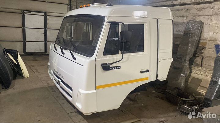 Кабина камаз 43118, 43114 евро-2 с блоком абс