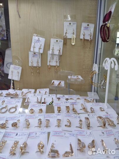 Серьги из медицинского сплава