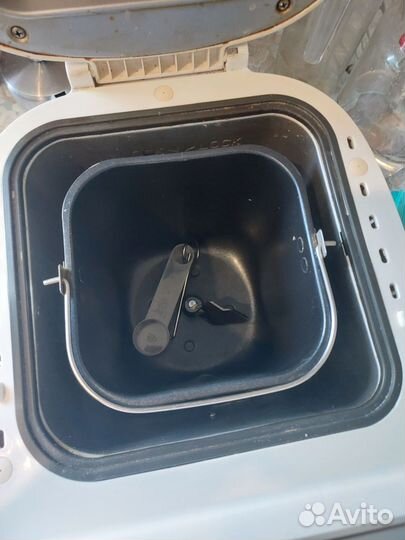 Хлебопечка Redmond RBM 1906