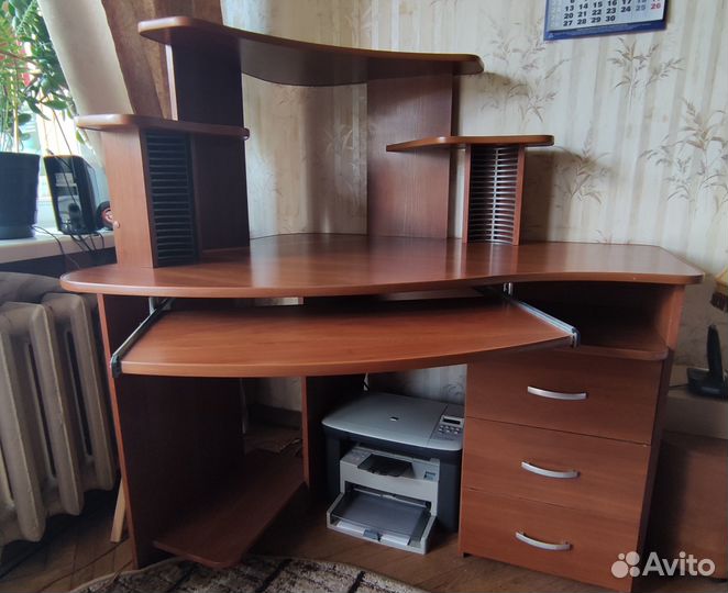 Компьютерный стол бу