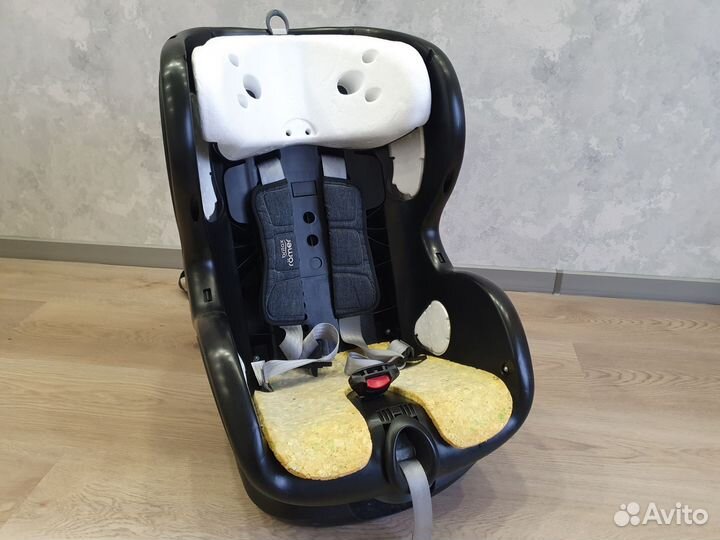 Автокресло britax romer trifix2 i size