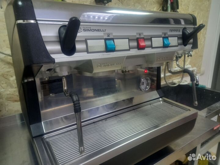 Кофемашина nuova simonelli