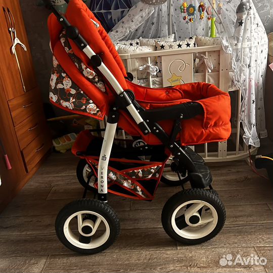 Коляска всесезонная