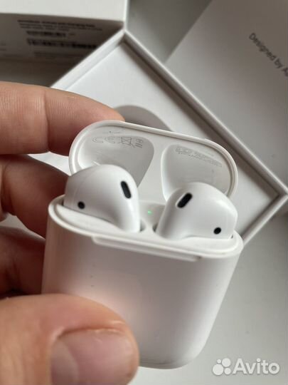 Airpods второй версии оригинал