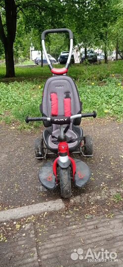 Трёхколёсный велосипед с ручкой puky