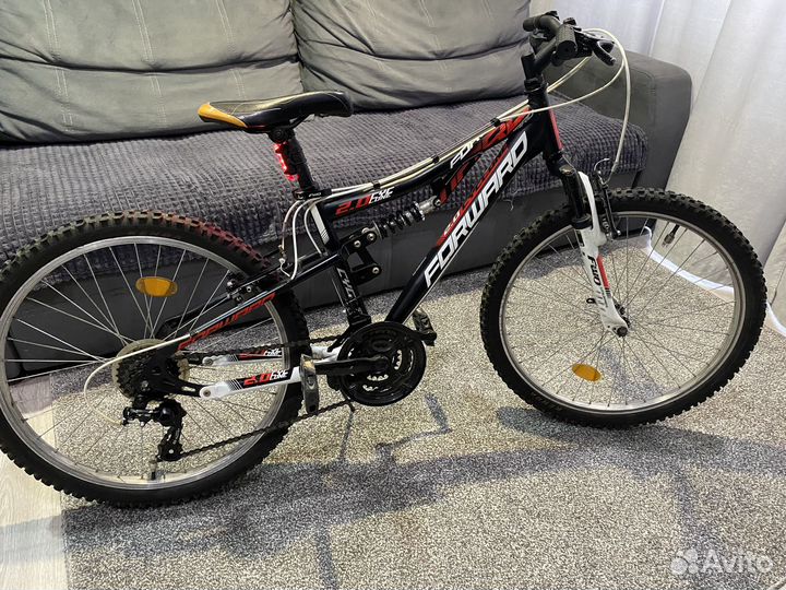 Велосипед подростковый горный forward Cyclone 2.0