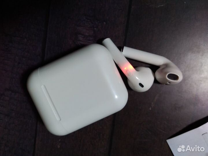 Беспроводные наушники i9s TWS новые белые