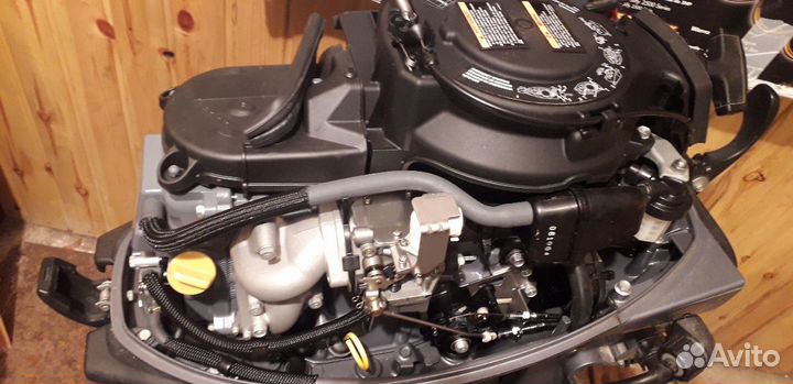 Лодка надувная с мотором