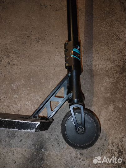 Трюковой самокат Tech Team zorg 2021