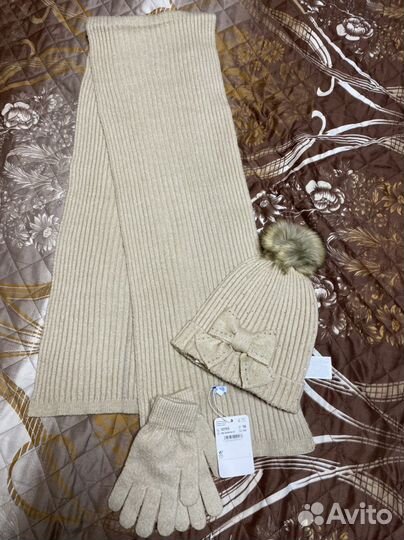 Комплект шапка/шарф/перчатки новый Mayoral 16 лет