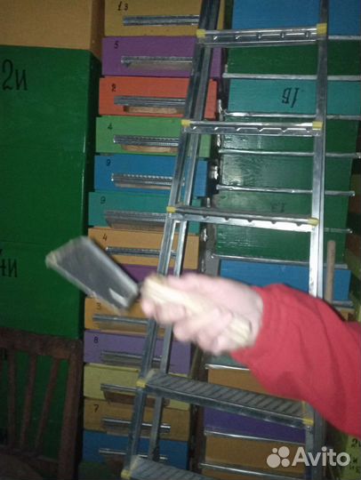 Улики для пчел бу