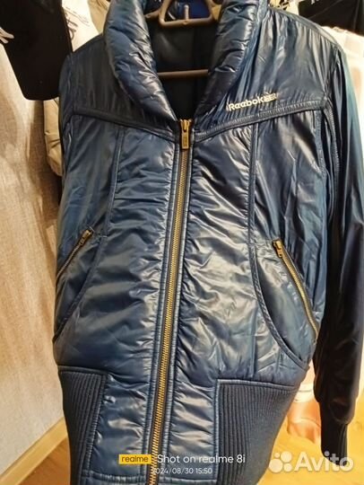 Женская спортивная куртка 46р