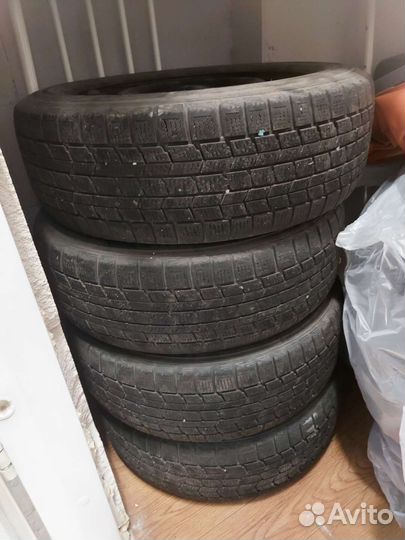 R15 Dunlop Graspic DS3 195/65, PCD 5x98 DIA 52