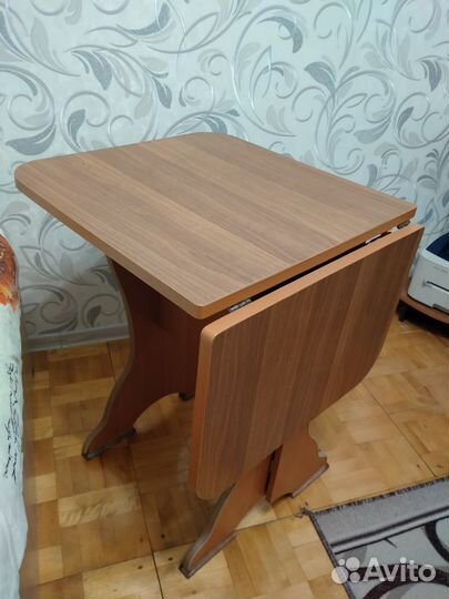 Кухонный стол раскладной 59*103