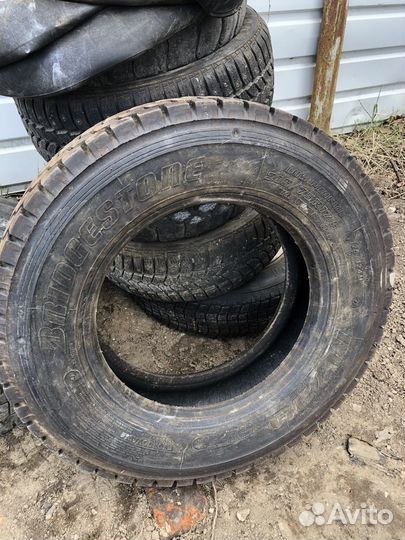 Bridgestone M729 215/75/r17,5