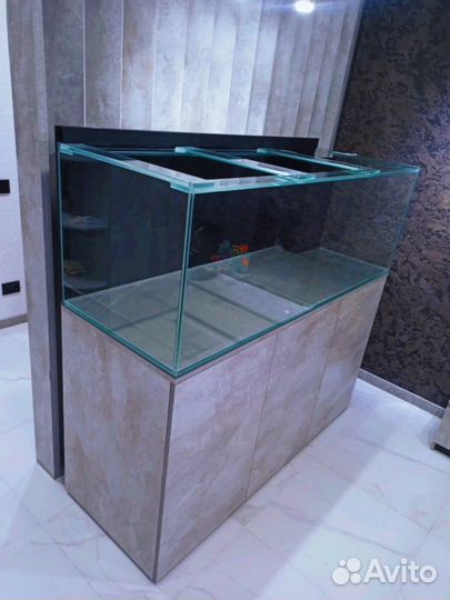 Аквариум на 495литров