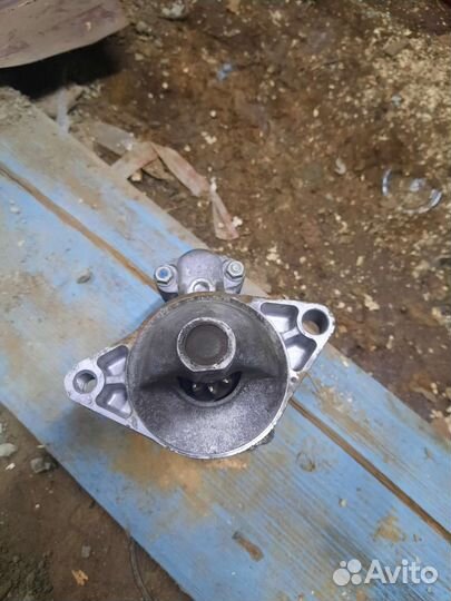 Стартер daihatsu