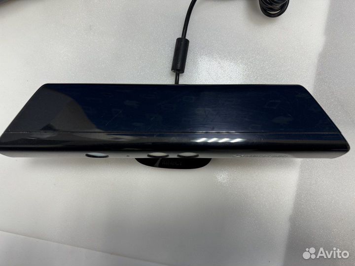 Xbox 360 E 250GB Freeboot 40+ игр + kinect Гаранти