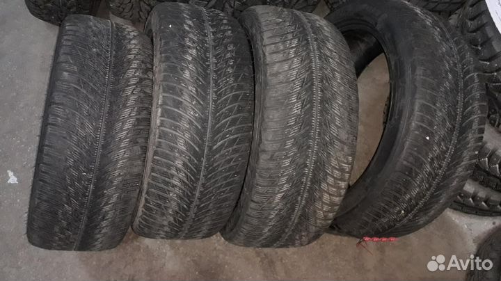 Michelin Pilot Alpin 5 235/45 R18